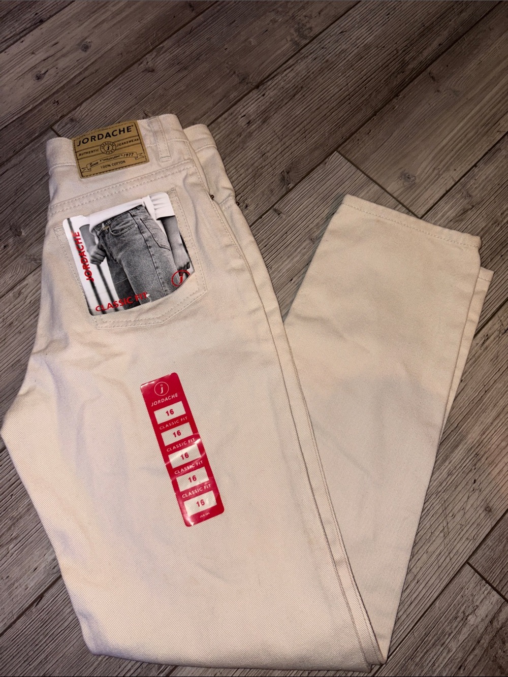 NWT Jordache khaki jeans in Cream Off-White
